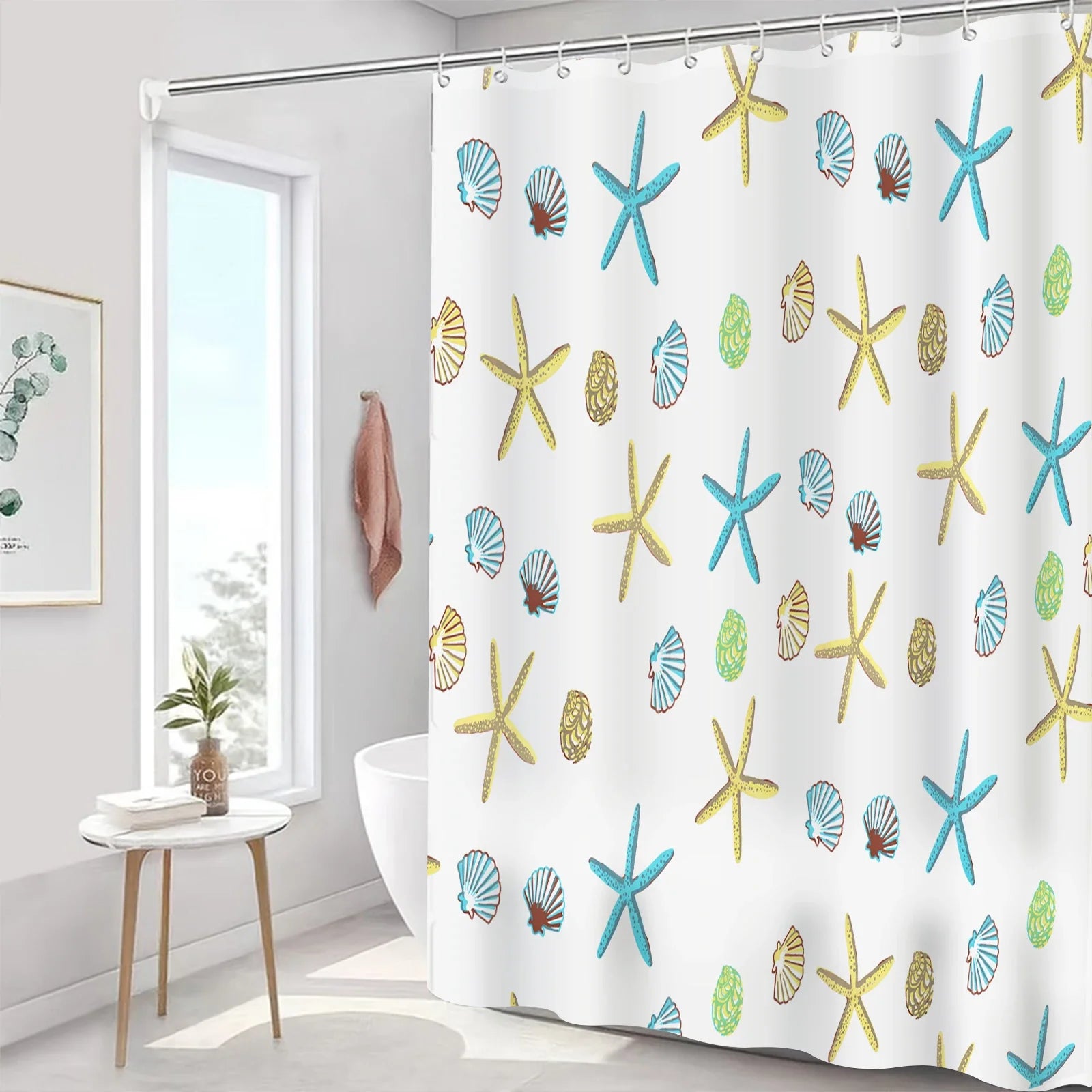 Rideaux de douche : comment choisir le modèle idéal pour une salle de bain propre et stylée