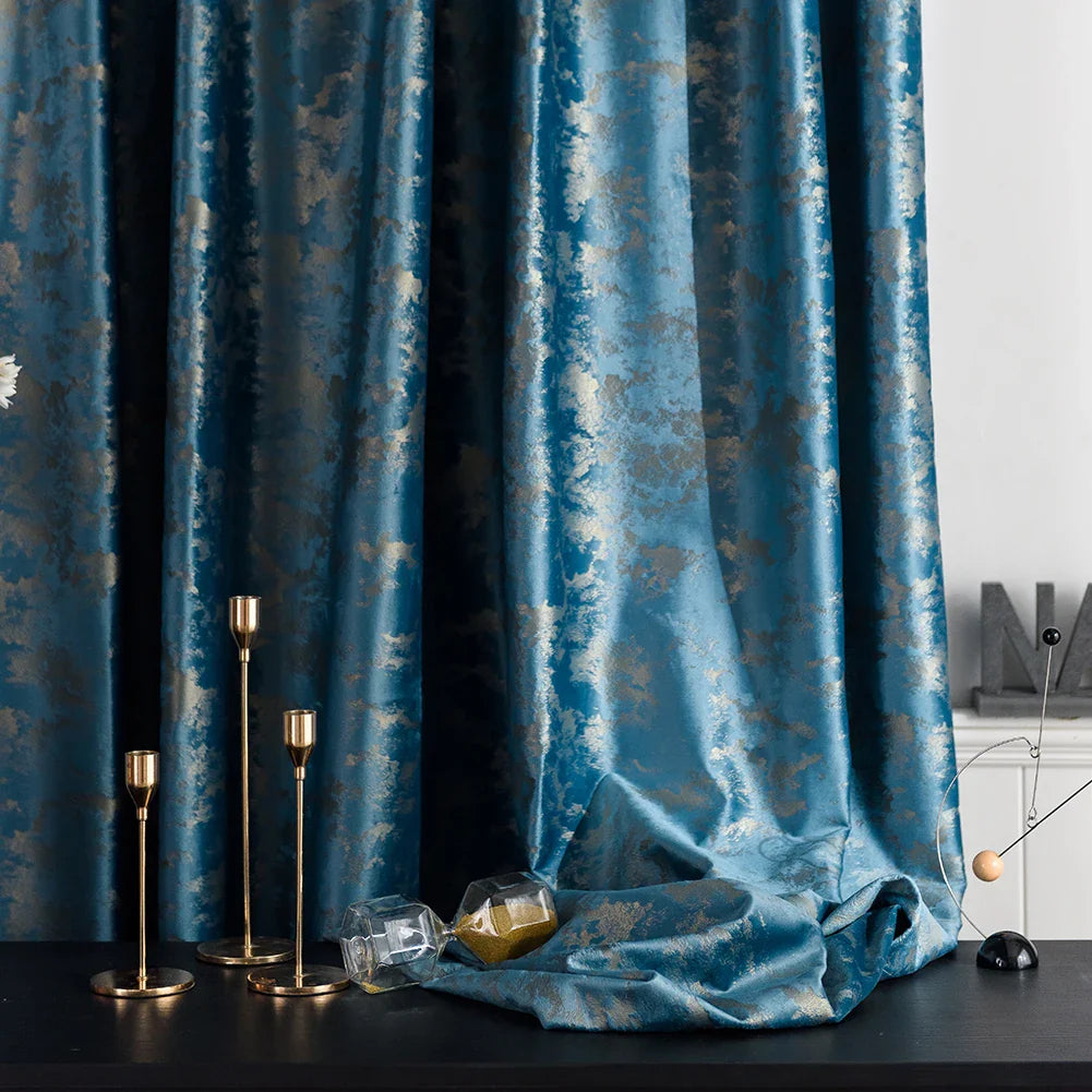 Rideaux haut de gamme : comment apporter une touche de luxe à votre intérieur ?
