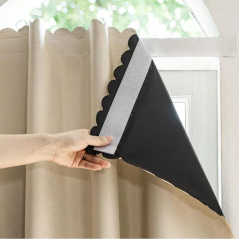 Rideau occultant Velcro : la solution pratique pour une obscurité totale sans perçage