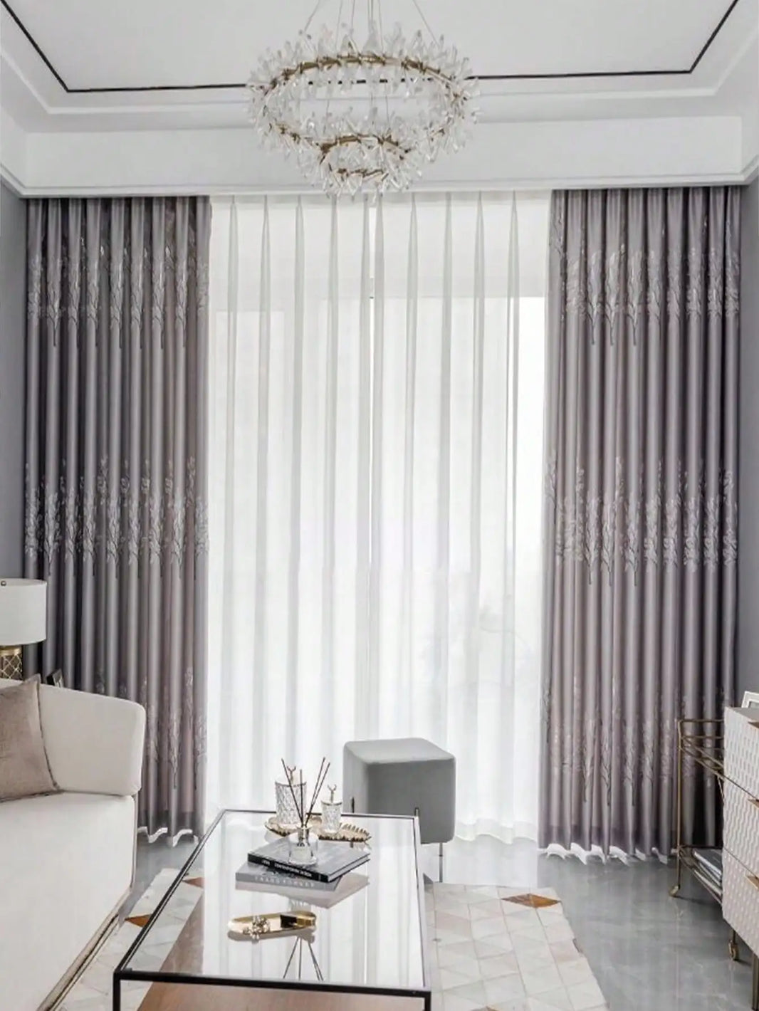 Comment choisir les rideaux parfaits pour votre salon ?