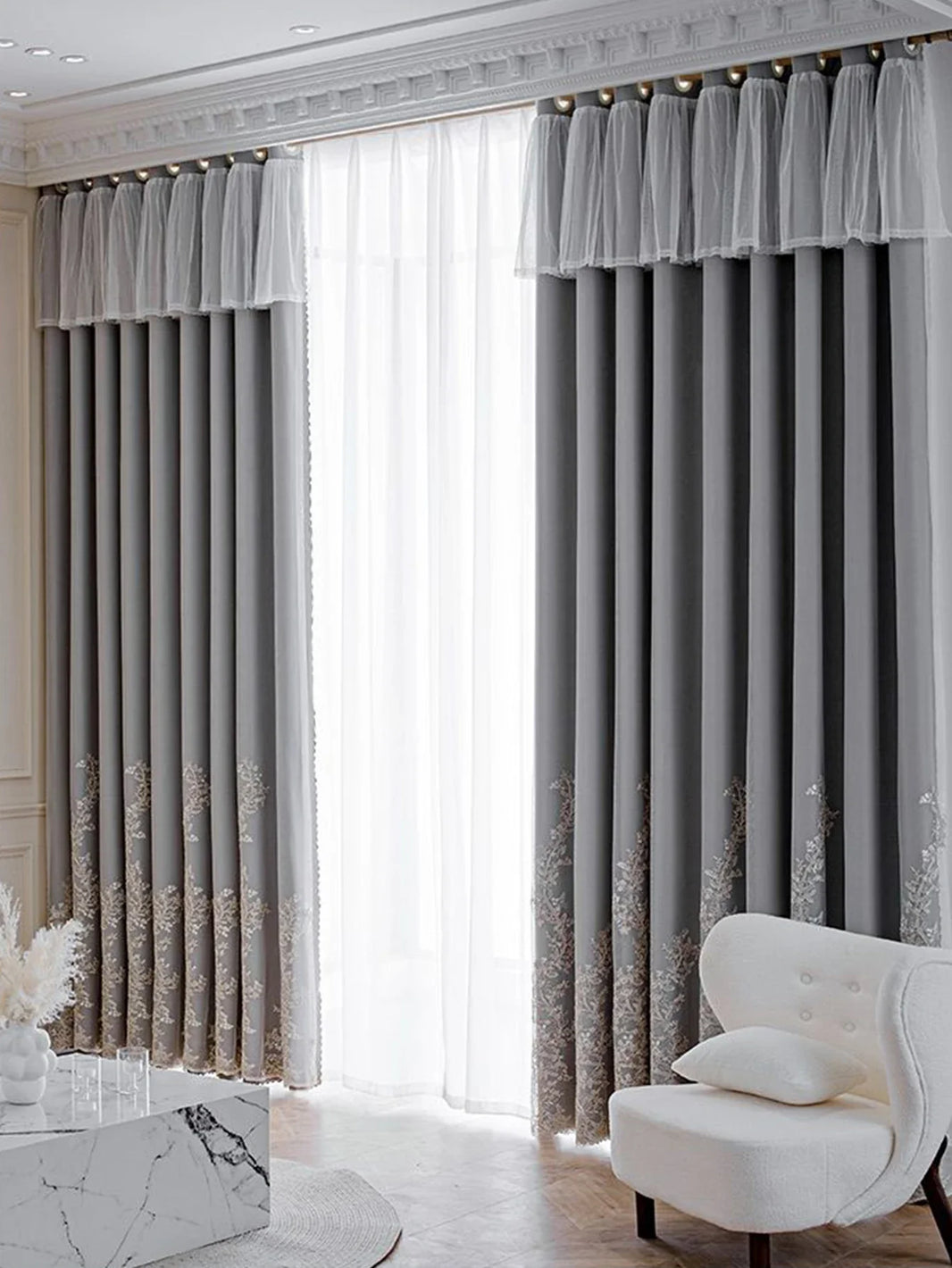 Double rideaux : le choix idéal pour un intérieur élégant, confortable et intemporel
