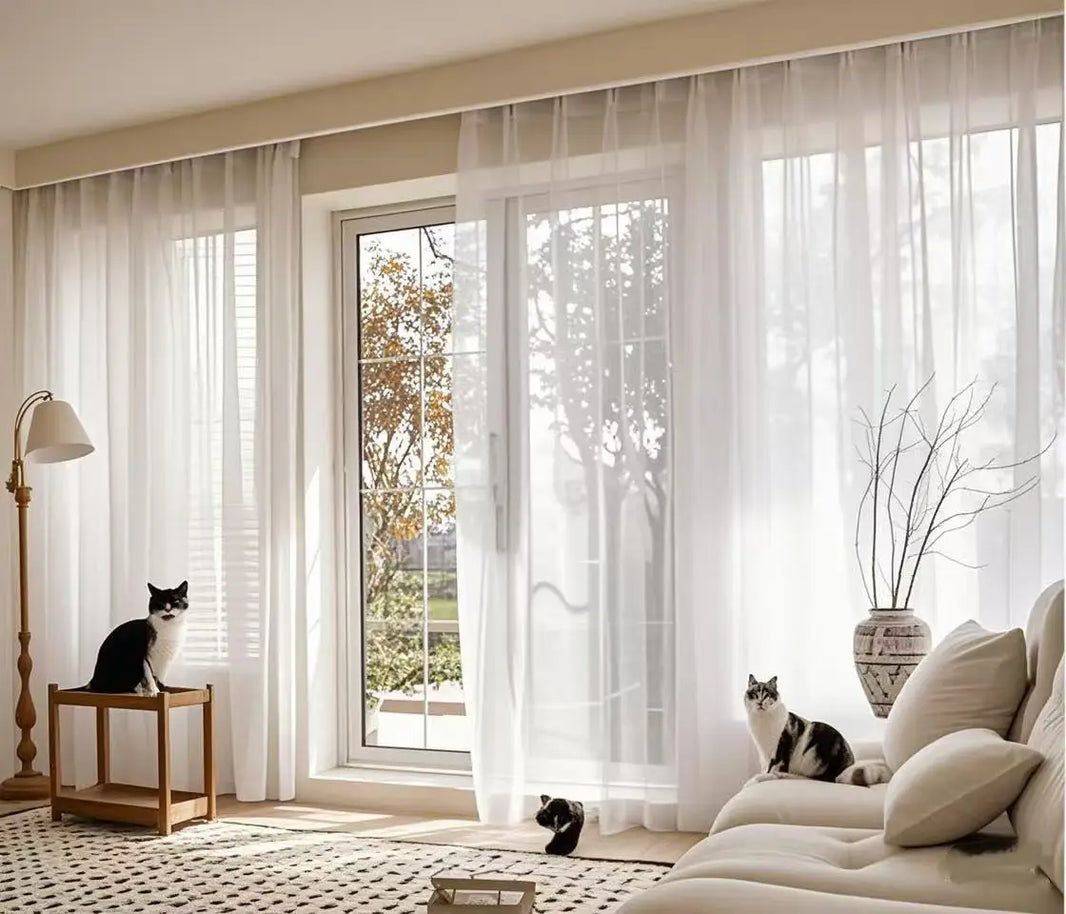 Rideaux anti-poussière et anti-UV : la solution idéale pour un intérieur plus sain et confortable